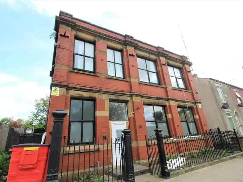 Furnished Double Room in Oldham HMO - Bills Included