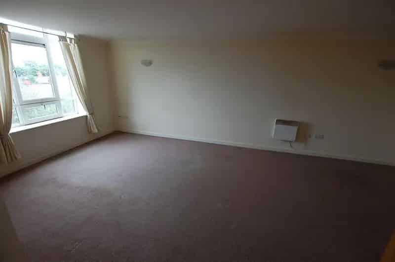 2 Bedroom Flat to Rent Ashton under Lyne