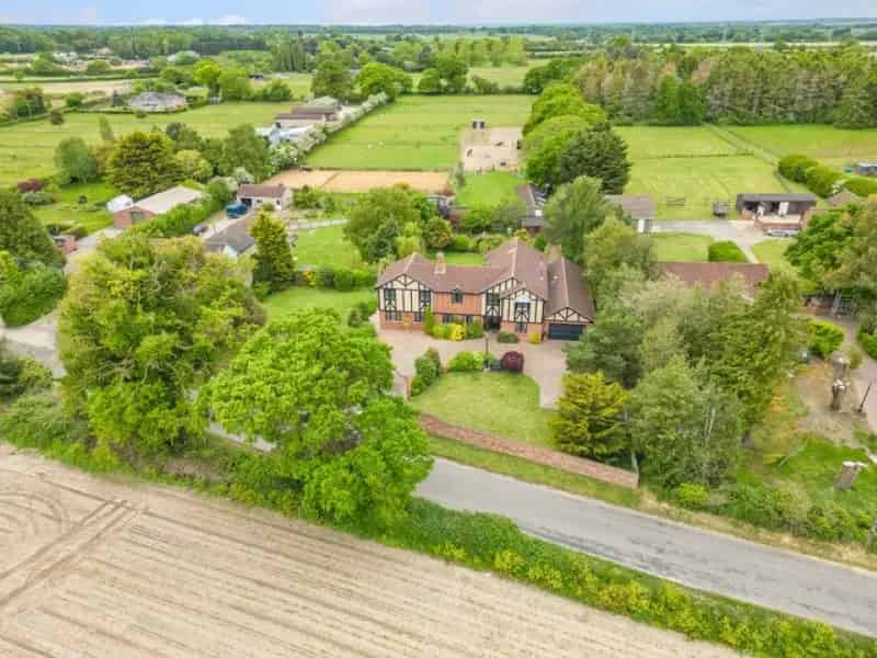 6 Bedroom Detached House for Sale Browston Lane Browston