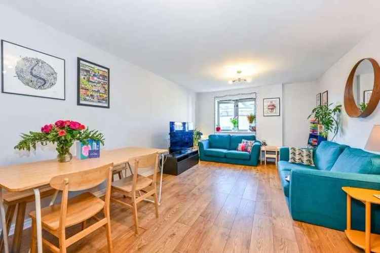 3 Bed Flat for Sale near Regent's Canal, Camden