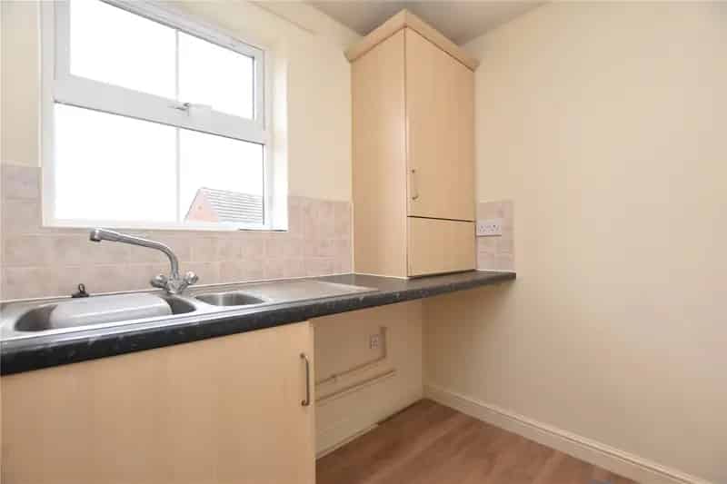 2 Bedroom First Floor Flat Shared Ownership No Onward Chain