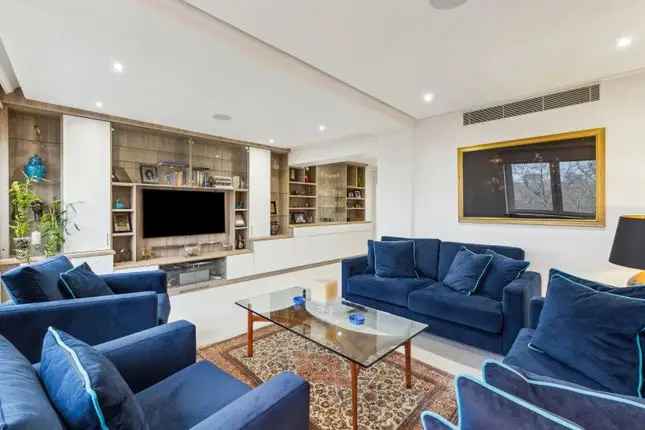 Flat for Sale in Piccadilly Mayfair W1J