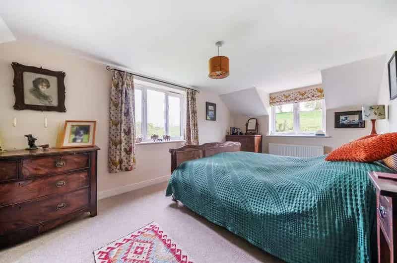 3 4 Bed Period House 19.5 Acres Equestrian Facilities Barns
