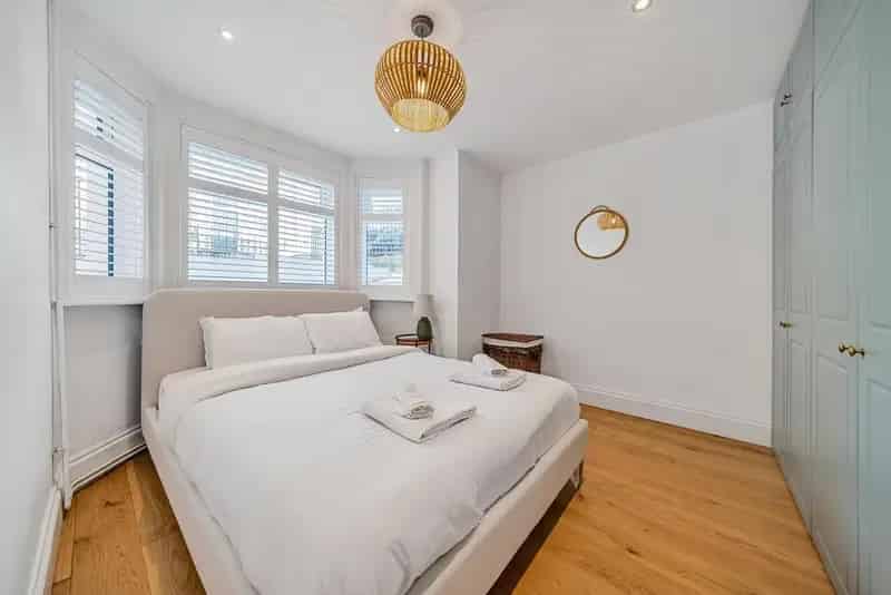 Two Bedroom Flat Wimbledon Village Near Common