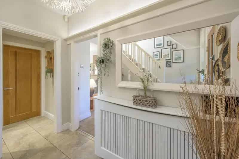 3 bed house for sale
