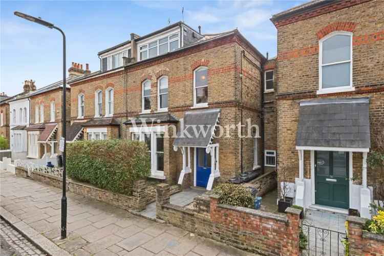 2 Bedroom Flat Finsbury Park Near London