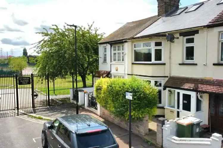 4 bedroom terraced house for sale