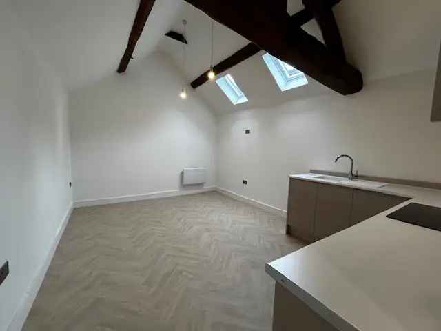 Wakefield City Centre One Bedroom Apartment - Newly Refurbished
