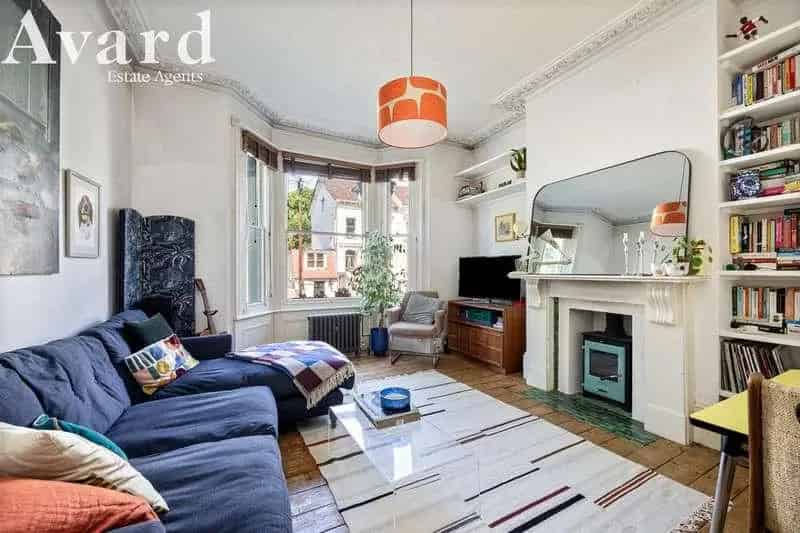 1 Bed Flat for Sale in Brighton - South Facing Garden