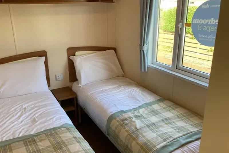 3 Bedroom Park Home for Sale - Cosy Holiday Retreat