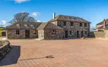 Venwyn Manor Estate: 66 Acres Countryside Retreat near St Ives