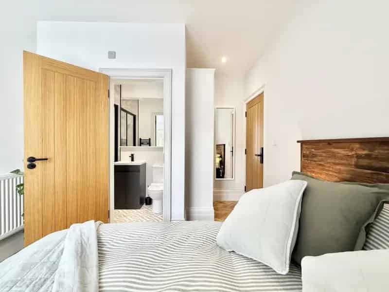 1 Bedroom House of Multiple Occupation To Rent