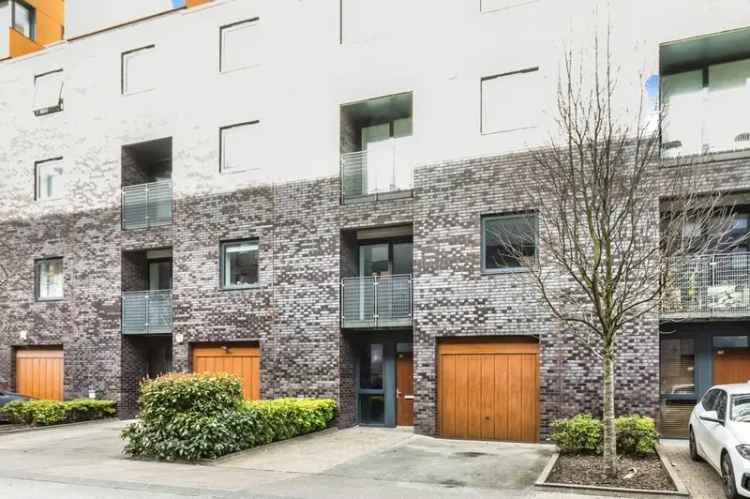 2 Bedroom House to Rent Manchester Ancoats