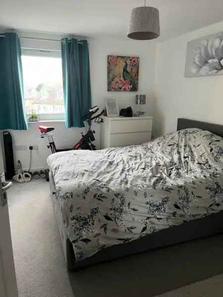 Flat For Rent in Eastbourne, England