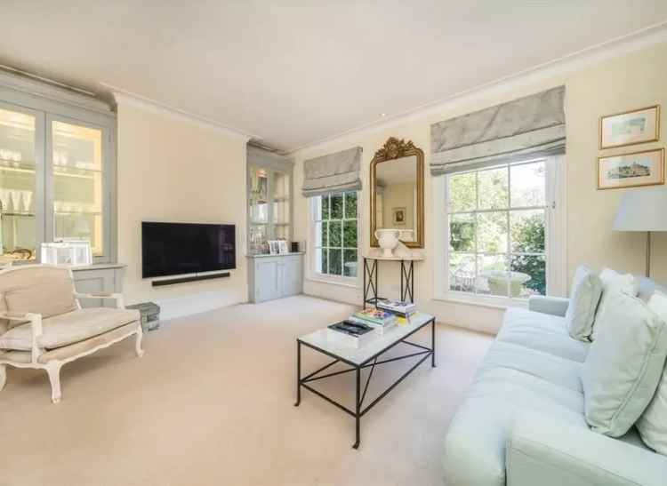 Elegant Period Home with 5 Bedrooms Modern Kitchen and Garden