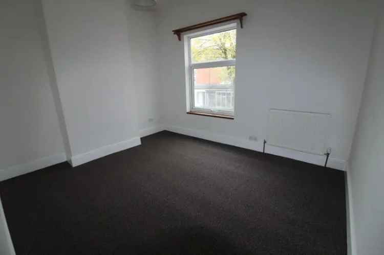 3 Bedroom Mid Terrace House to Rent Yardley B26