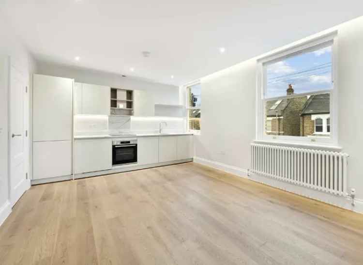 Two Bedroom Apartment near Balham Station