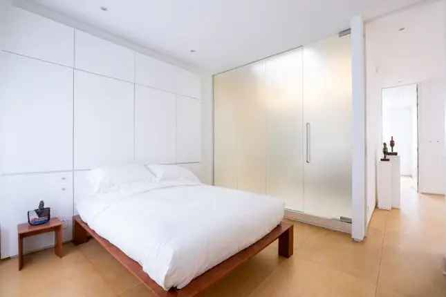 Flat for sale in Eccleston Square, London SW1V