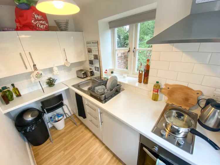 Apartment For Rent in Winchester, England