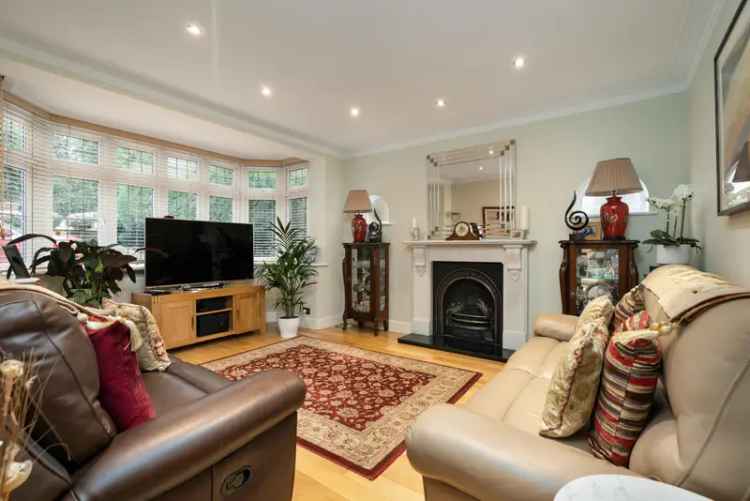 Detached House for sale with 5 bedrooms, Coulsdon, Surrey