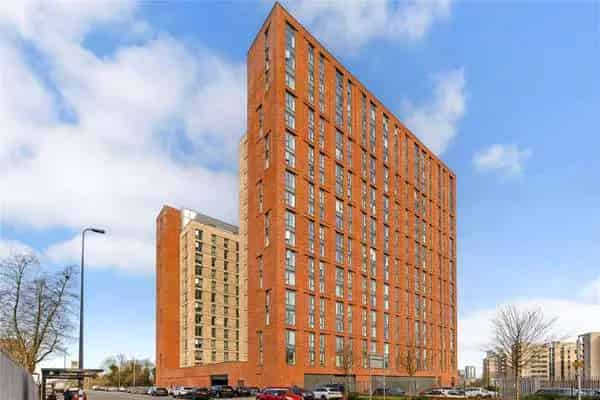 Luxury 17th Floor Apartment Near Old Trafford