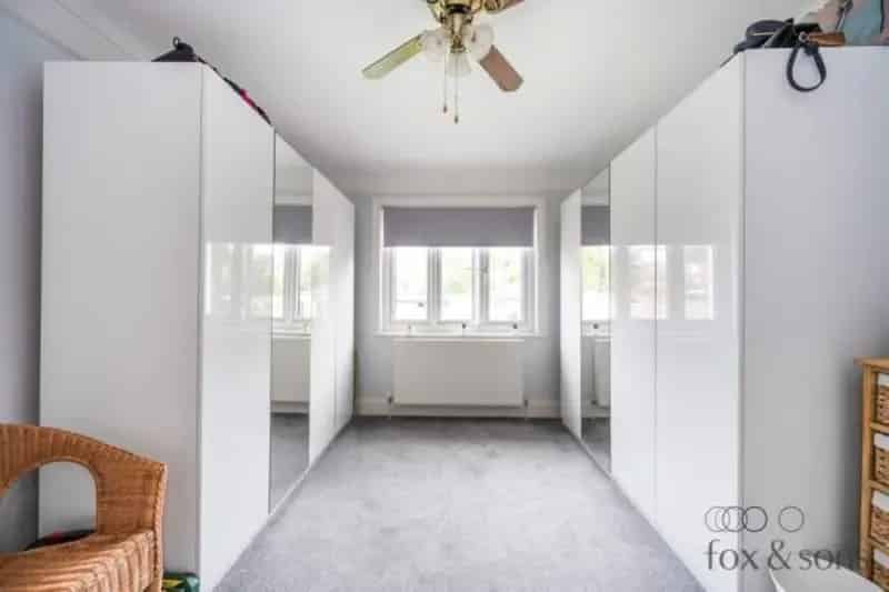 Six Bedroom Semi Detached House For Sale