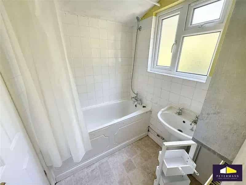 2 Bed House for Sale in Herne Hill