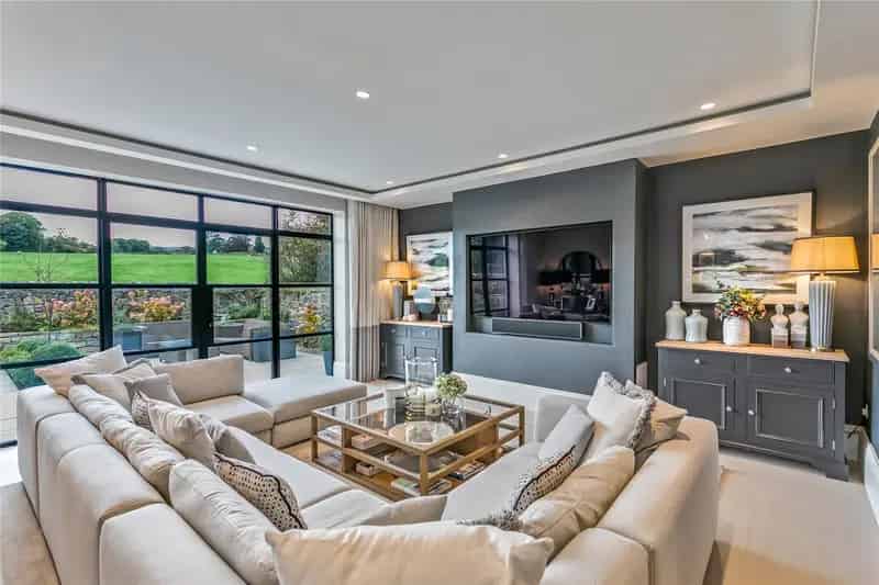 Exceptional Extended Detached Family Home West Bradford Road