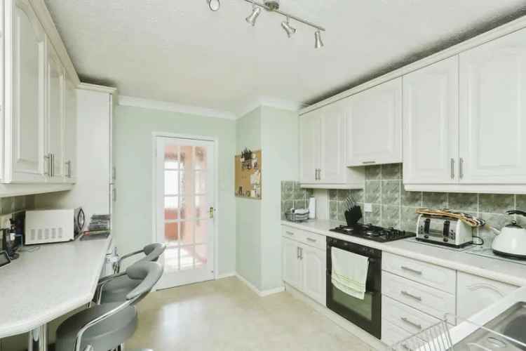 Three Bedroom Detached House For Sale in Salhouse