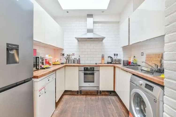 3 Bed House for Sale Near Willesden Green