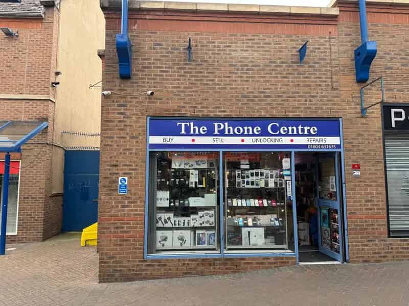 Town Centre Retail Unit Northampton Excellent Footfall