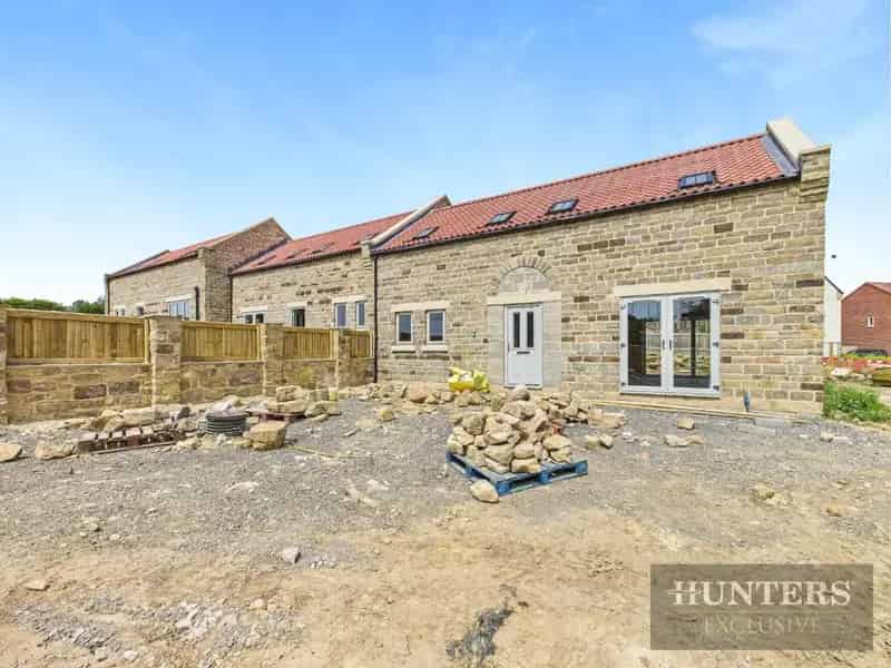 3 Bedroom House For Sale Scalby Village