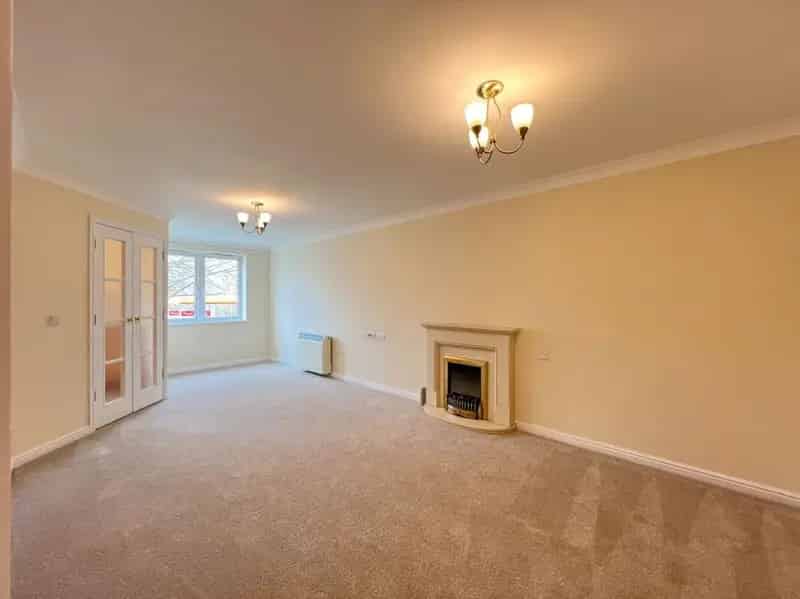1 Bed Apartment for Over 55s Enfield Court