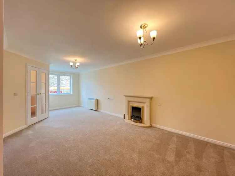 1 Bed Apartment for Over 55s in Enfield Court