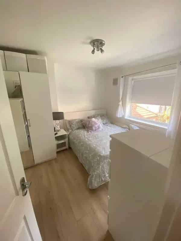 3 Bed House Near Parks Shops and Stations Edgware