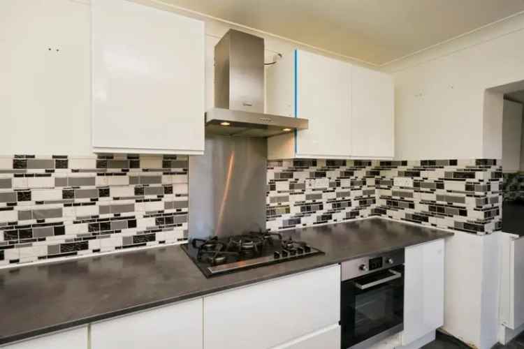 Three Bedroom Detached House in Whitby