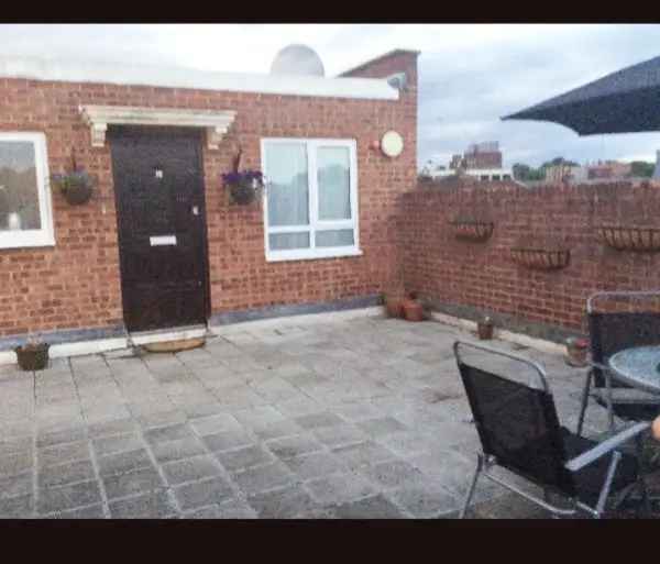 Flat For Rent in Folkestone and Hythe District, England