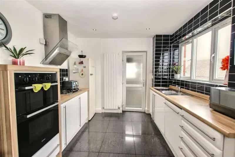 3 Bed Semi-Detached Villa for Sale in Lanark