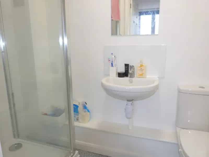 1 Bedroom House of Multiple Occupation HMO To Rent