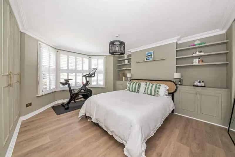 2 Bed Flat for Sale West Dulwich