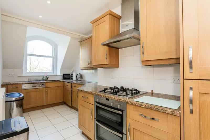 2 Bedroom Apartment in Clevelands Drive Heaton