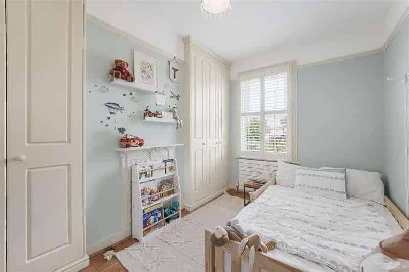 3 Bed House for Sale Carlton Park Avenue Raynes Park