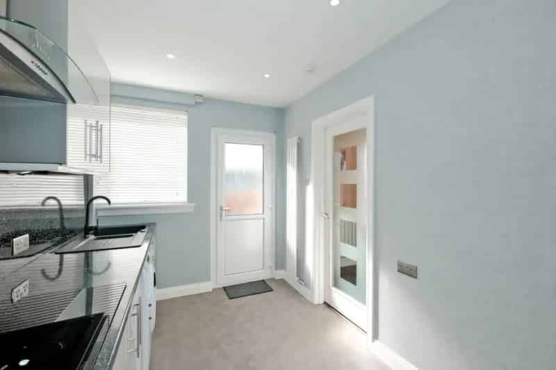 Spacious End Terraced Home Two Double Bedrooms Large Garden