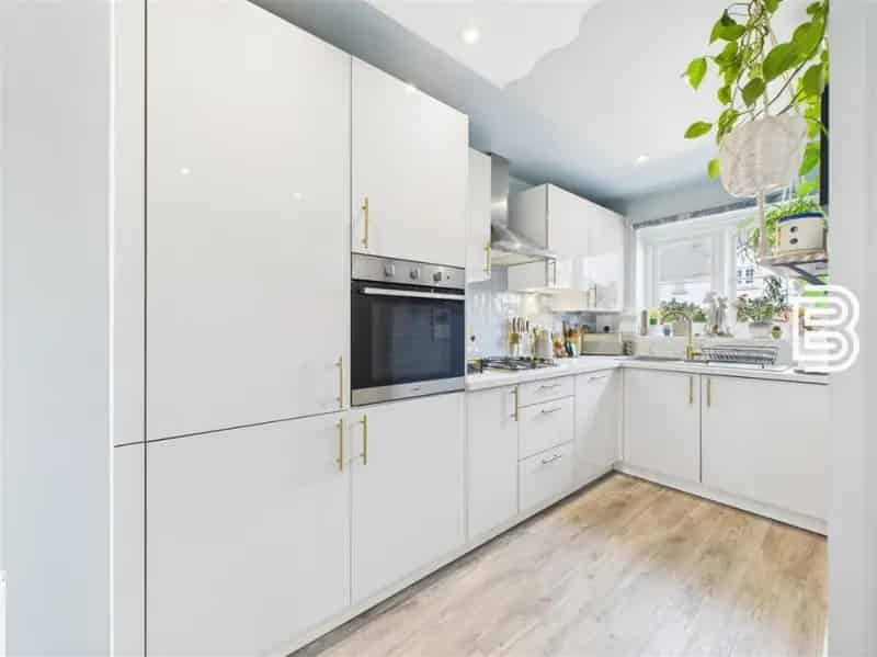 2 Bed Semi Detached House for Sale