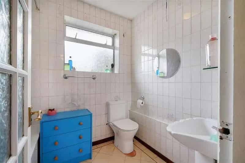 3 bed house for sale