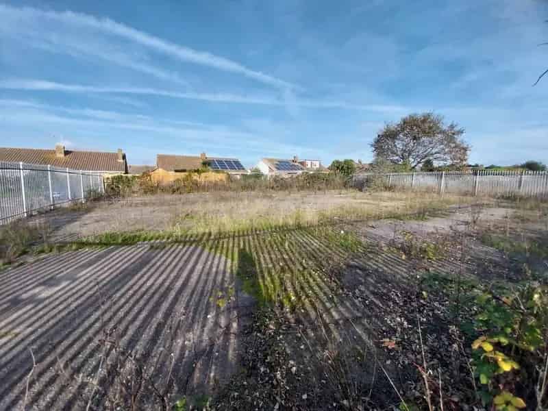 Hardstanding Storage Units near Angmering Train Station