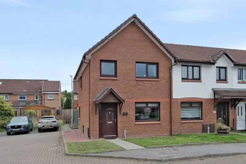 23 Bedroom End Terraced House with Parking Bridge of Don