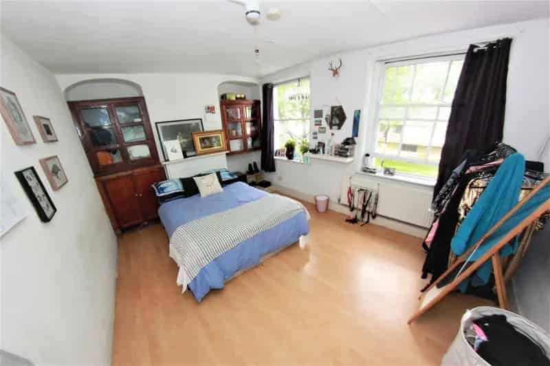 5 Bedroom House to Rent near Tower Bridge