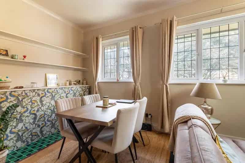 2 Bedroom Apartment For Sale in Brighton and Hove