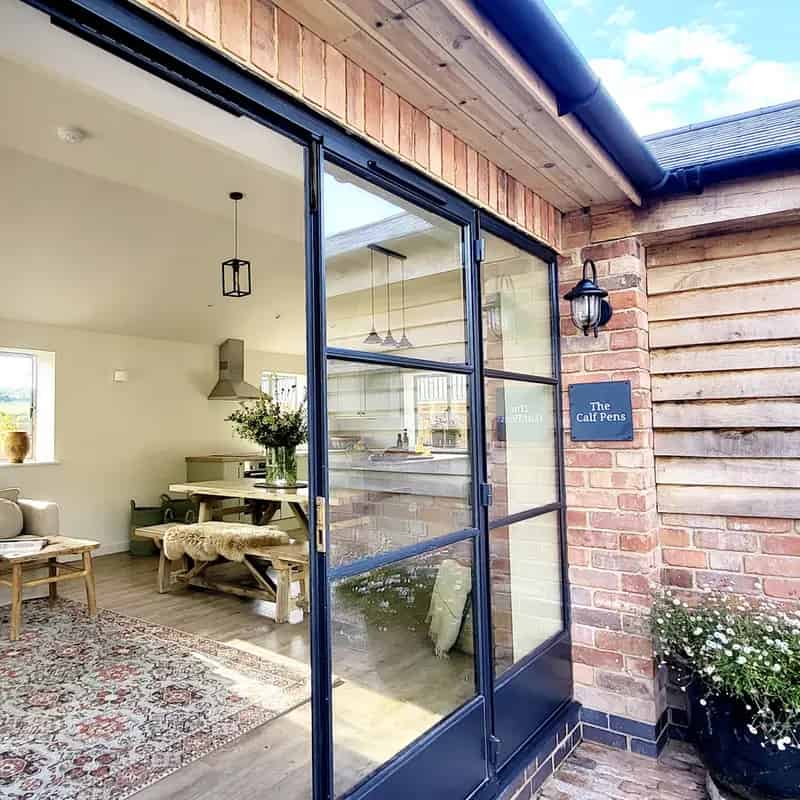 2 Bed Link Detached House Warwickshire Countryside Views